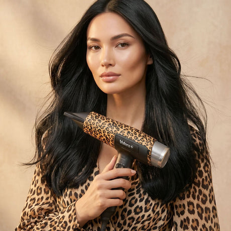 Meer volume in je haar thuis: zo föhn en style je als in de salon | KOOS - KOOS • alles voor je haar