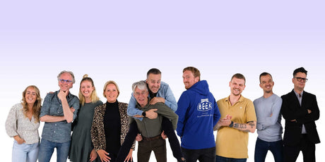 Teamfoto van KOOS, de experts achter de collectie De Favorieten