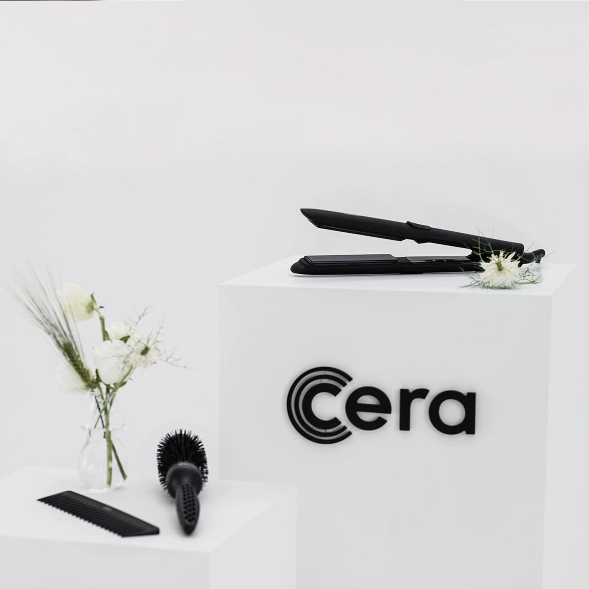 Cera Vibrating Straightener - KOOS • alles voor je haar