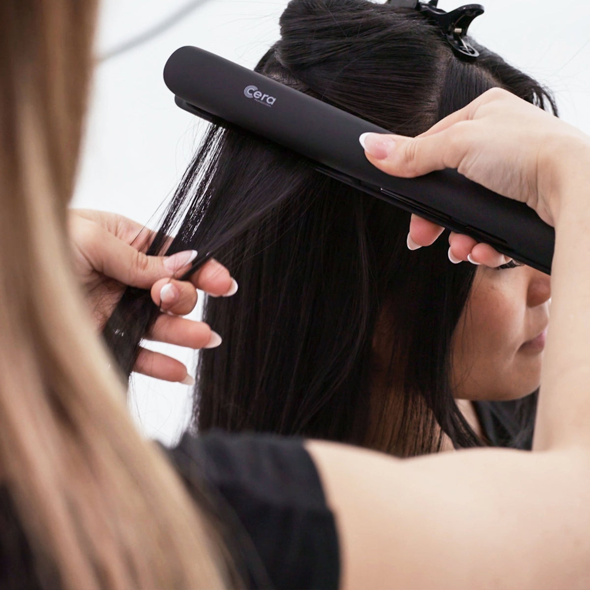 Cera Vibrating Straightener - KOOS • alles voor je haar