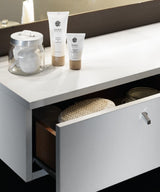 MB Las Vegas White Ash Make-up Work Unit - KOOS • alles voor je haar