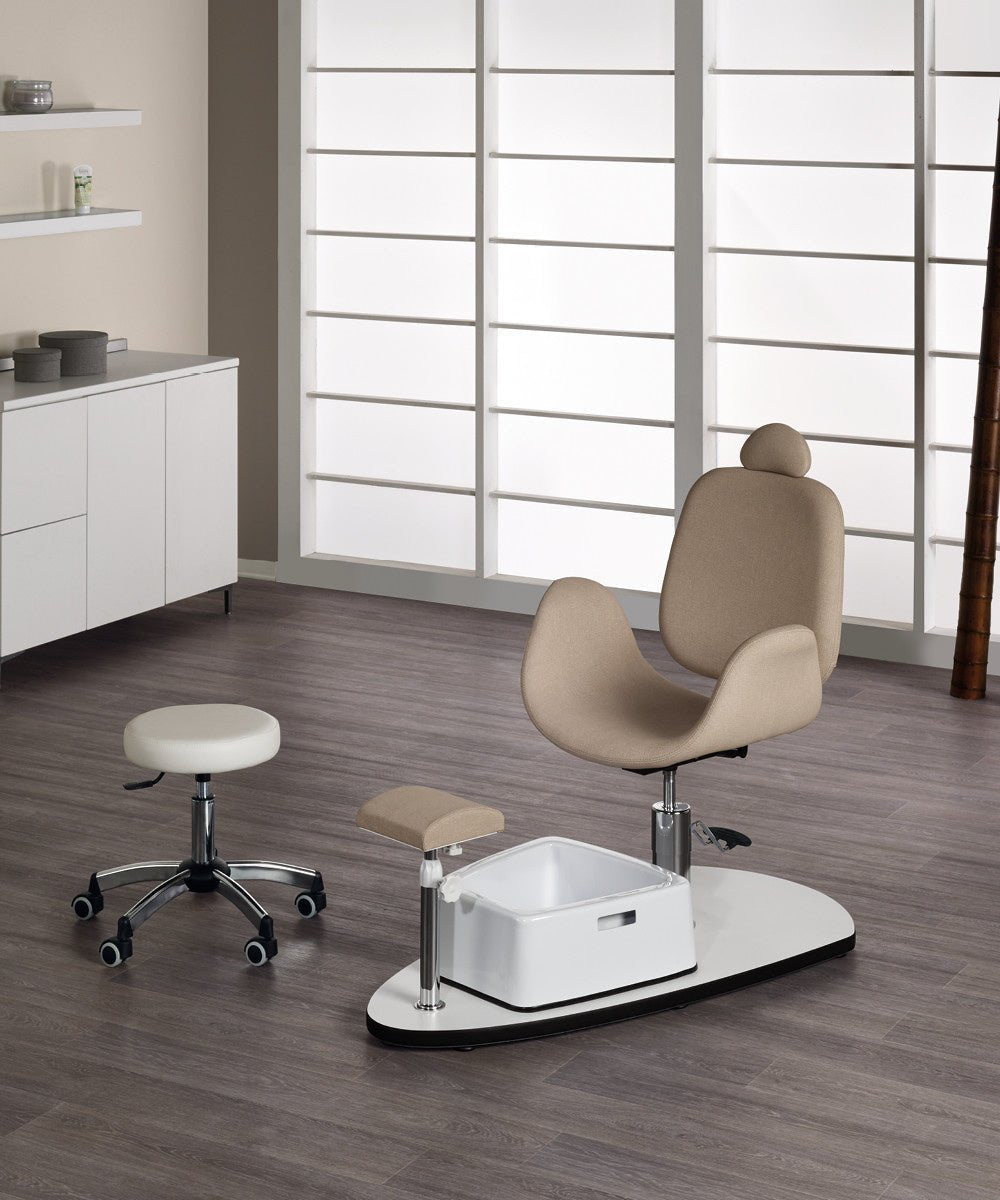 MB Oasis Pedicure Chair - KOOS • alles voor je haar
