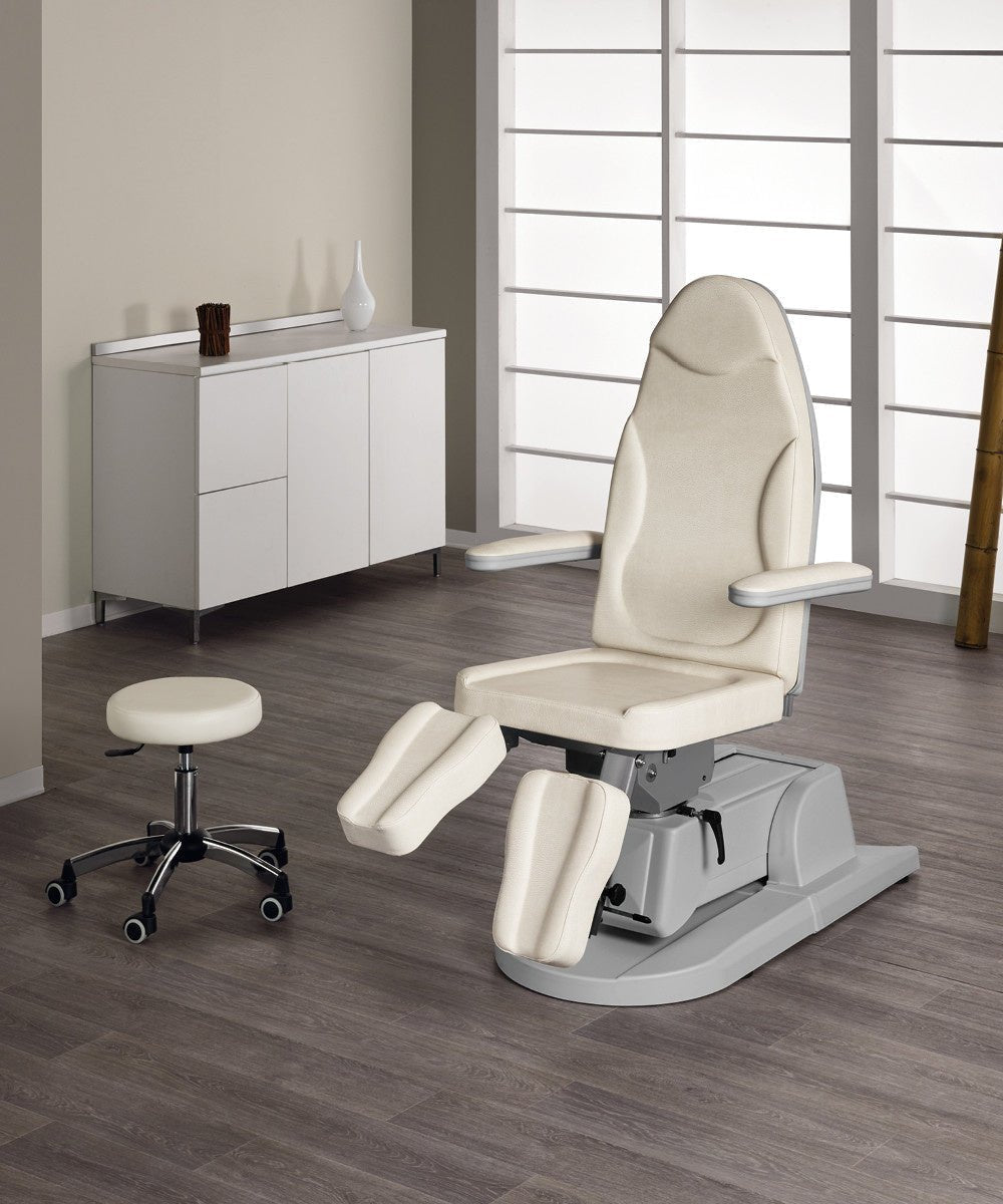 MB Podolux Treatment Chair - KOOS • alles voor je haar